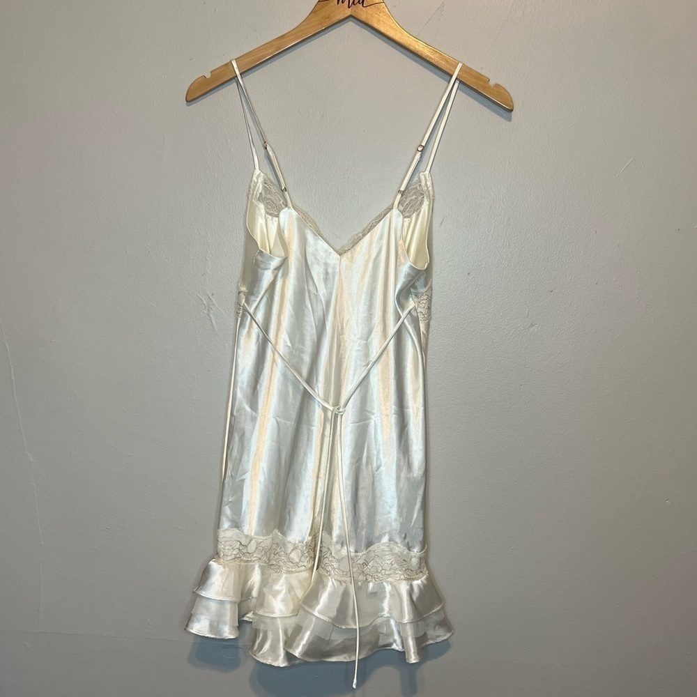 Flora Silky Ruffle Lace Slip Lingerie Chemise Large - Picture 4 of 5